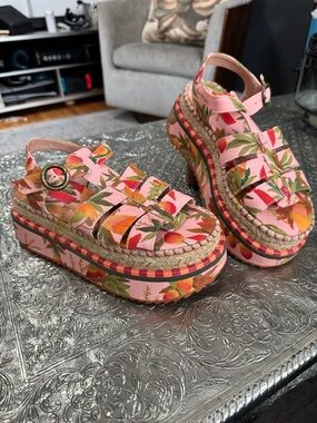 Farm Rio Mango Trees Caged Platform Espadrille Sandals - Pink - Size 7